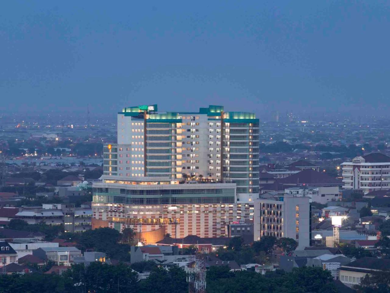 Harris Hotel Sentraland Semarang Exterior photo